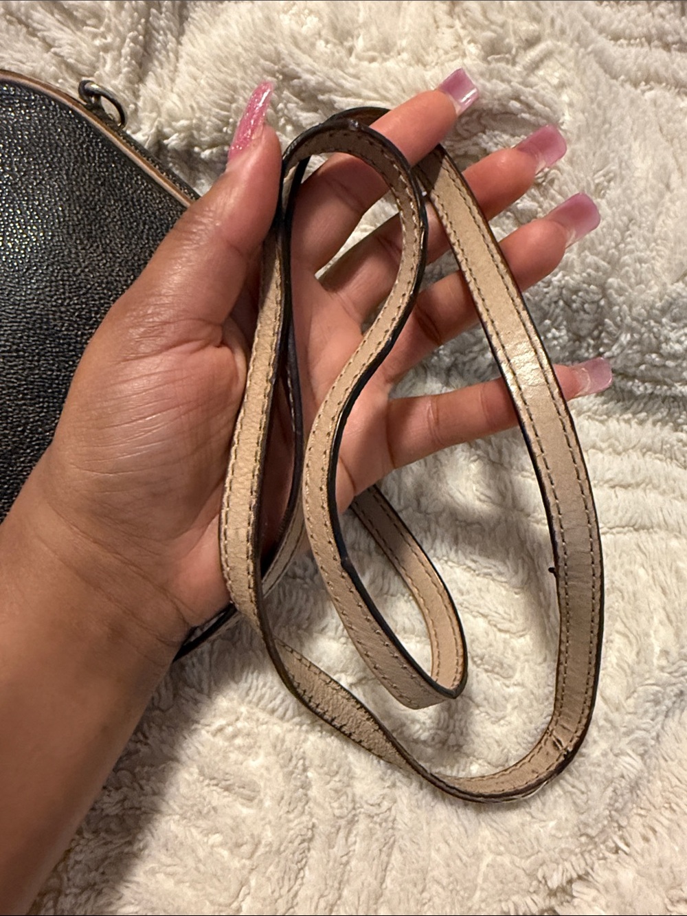 Michael Kors Logo Crossbody Bag - Picture 10 of 11